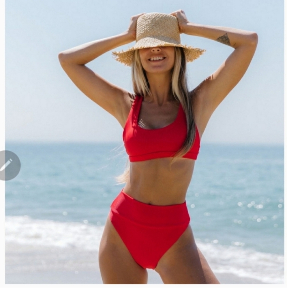 Beach Riot Bikini Set - Picture 4 of 7